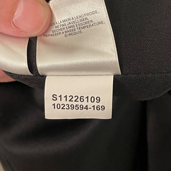 NWT Elegant Jones Wear Black Sleeveless Dress With Floral Ruching Size 8 NEW - Picture 8 of 9